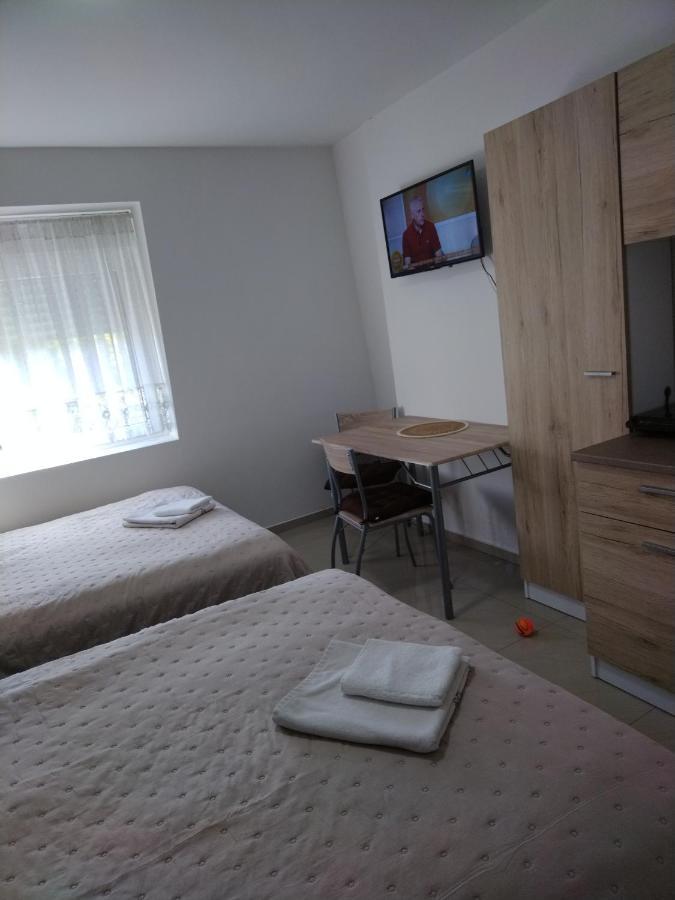 Studio Apartman Mir Daire Kanjiža Dış mekan fotoğraf